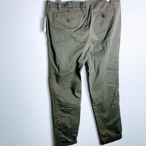 Caslon Olive Tarmac Ankle Crop Pants NWT Size 6 - Picture 4 of 7